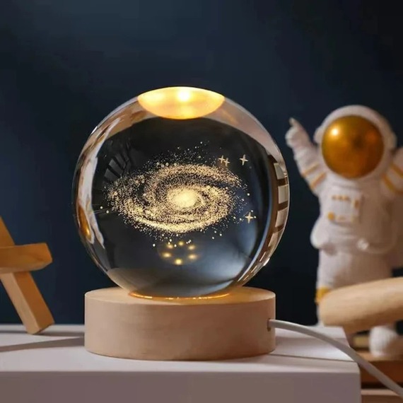 چراغ خواب گوی شیشه ای 3D طرح کهکشان