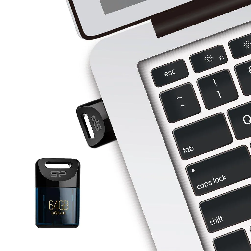 فلش مموری سیلیکون پاور Jewel J06 ظرفیت 64 گیگابایت، رابط USB 3.1 و سازگار با USB 2.0، مقاوم در برابر آب، گرد و غبار و لرزش، ابعاد کوچک و وزن سبک
